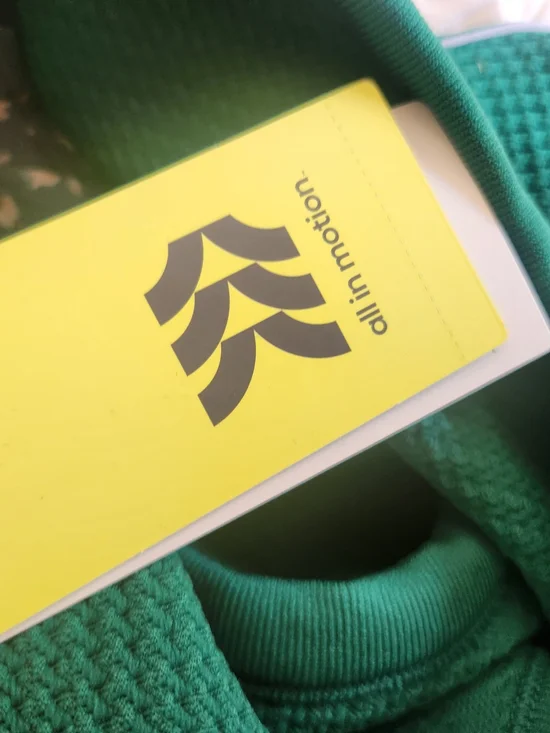 all in motion Green Textured Cropped Tank Top L BNWT - Picture 3 of 4